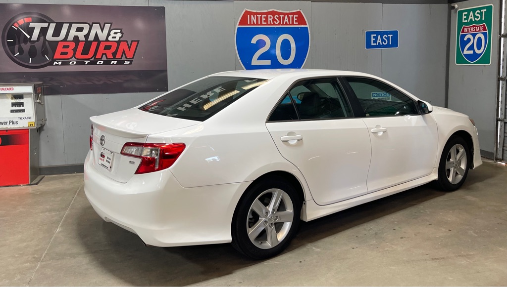2014 TOYOTA CAMRY L