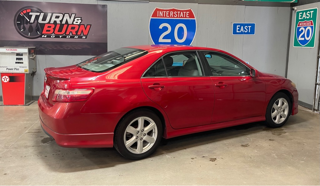 2009 TOYOTA CAMRY SE
