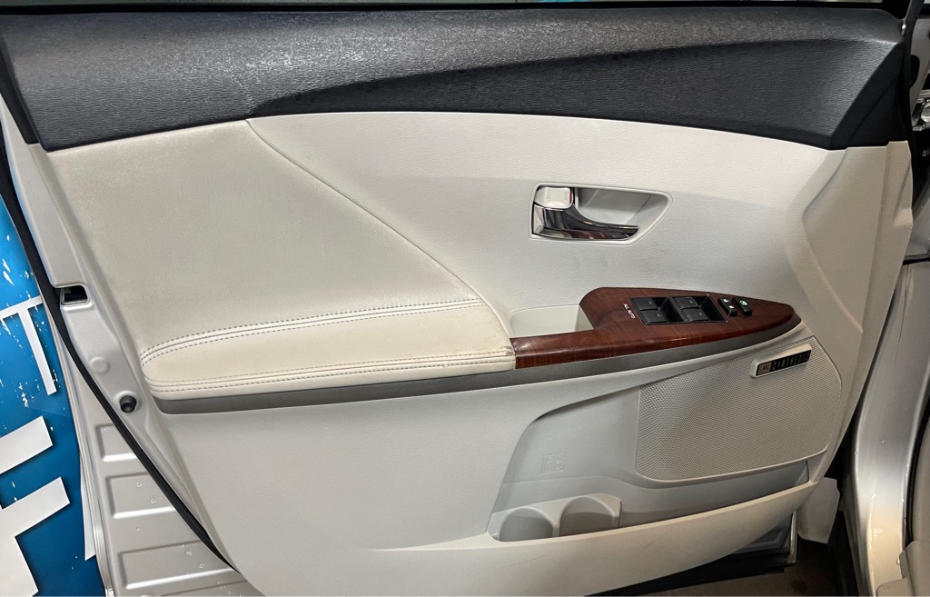 2009 Toyota Venza photo 9