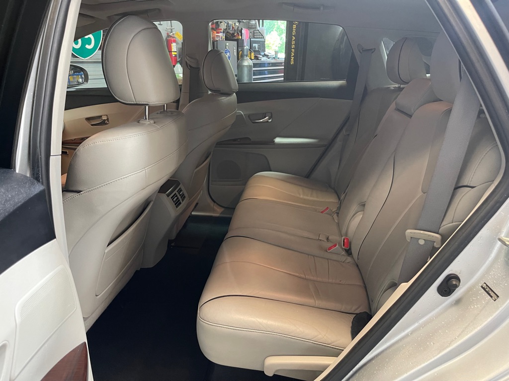 2009 Toyota Venza photo 18