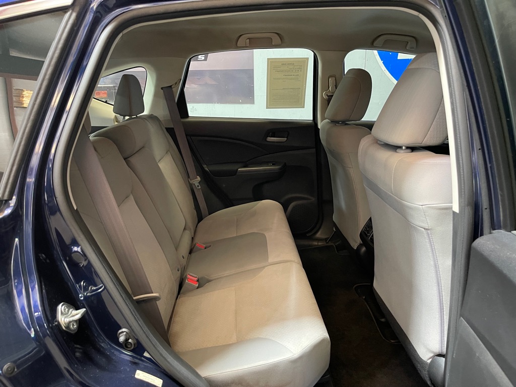2015 Honda CR-V LX photo 19