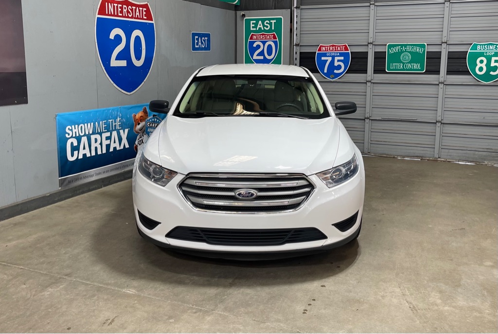 2015 FORD TAURUS SE
