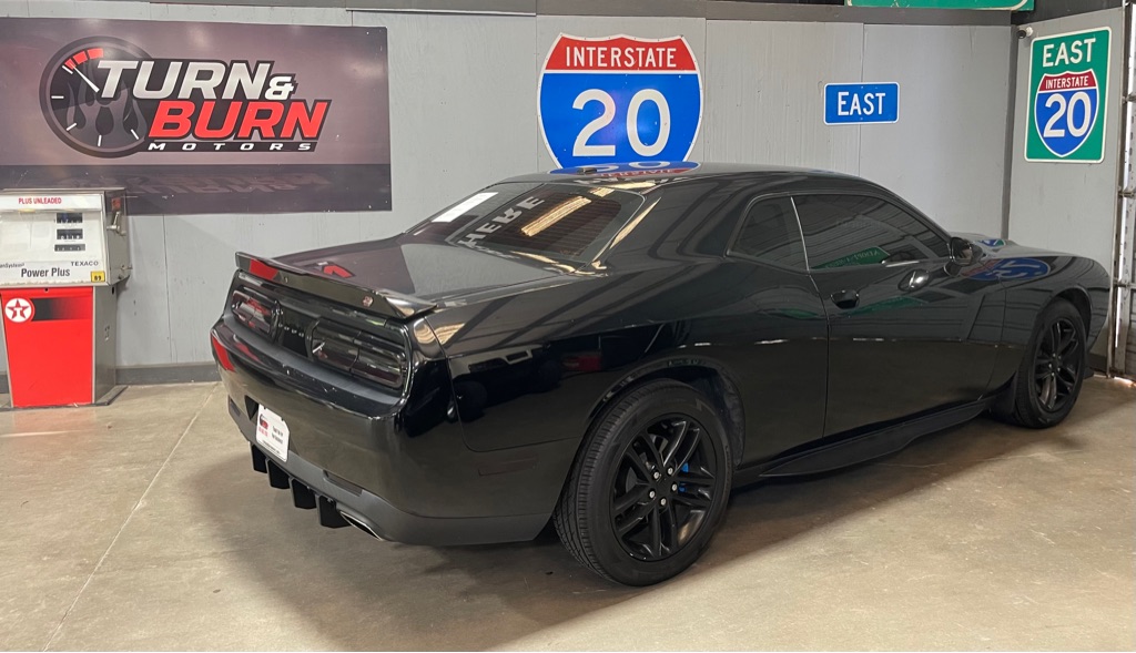 2019 DODGE CHALLENGER SXT
