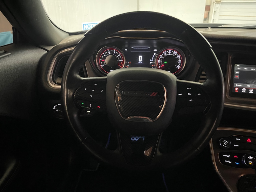 2019 Dodge Challenger SXT photo 8