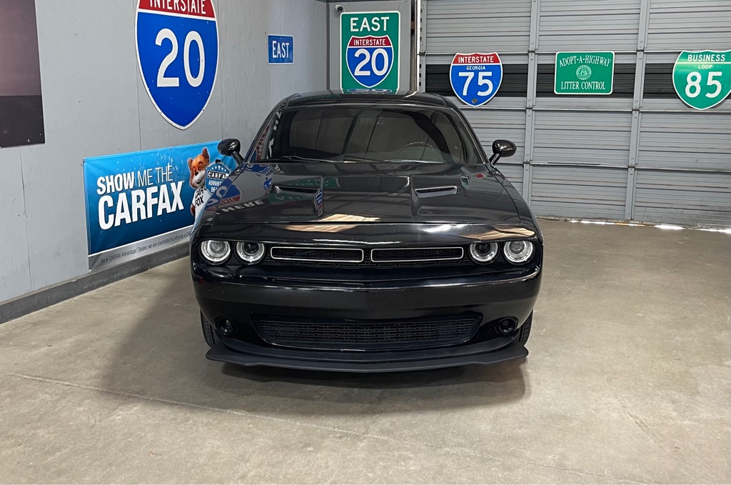 2019 DODGE CHALLENGER SXT