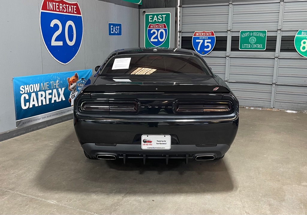 2019 Dodge Challenger SXT photo 5