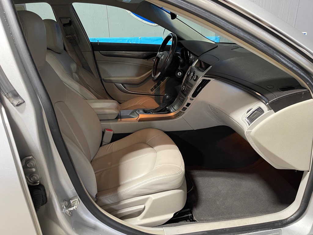 2011 Cadillac CTS Base photo 13