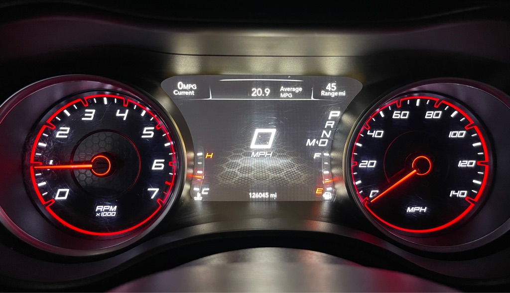 2015 Dodge Charger SE photo 9