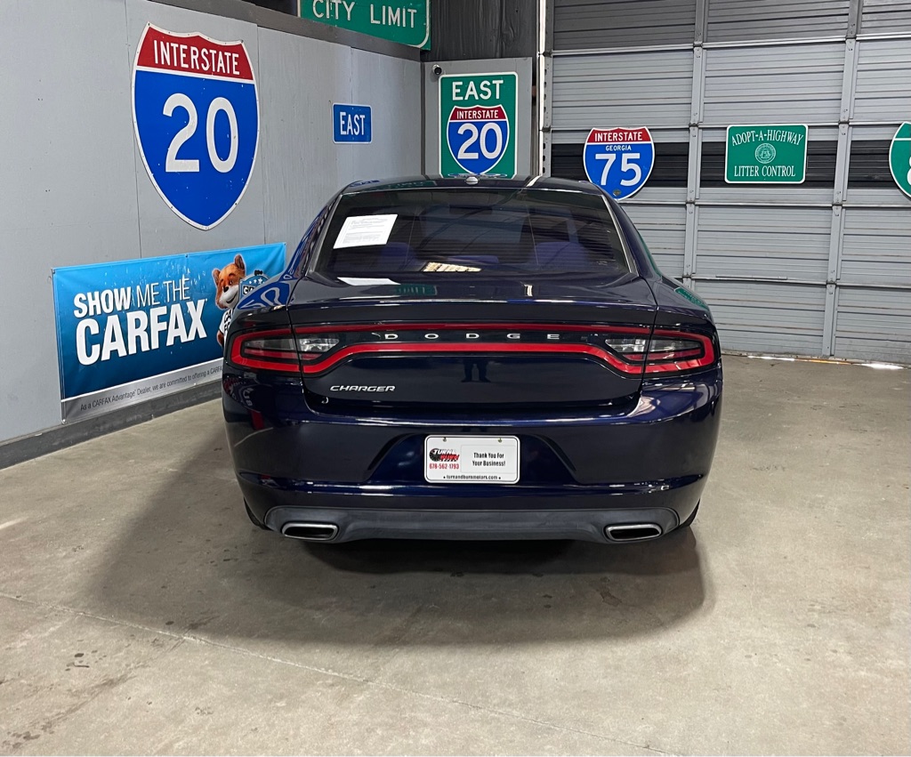 2015 Dodge Charger SE photo 5