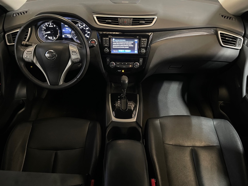 2016 Nissan Rogue S photo 14