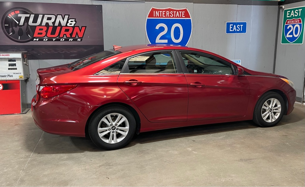2013 HYUNDAI SONATA GLS