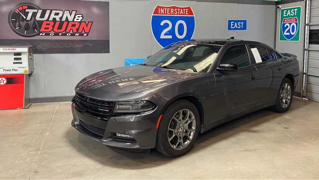 2017 DODGE CHARGER SXT