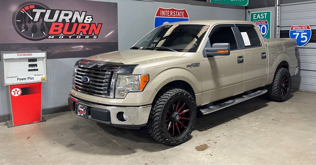2010 FORD F-150 XLT