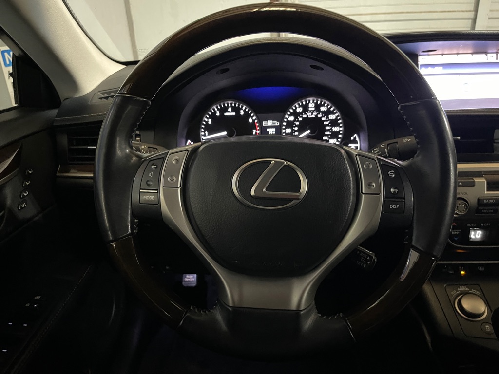 2014 Lexus ES 350 Base photo 9