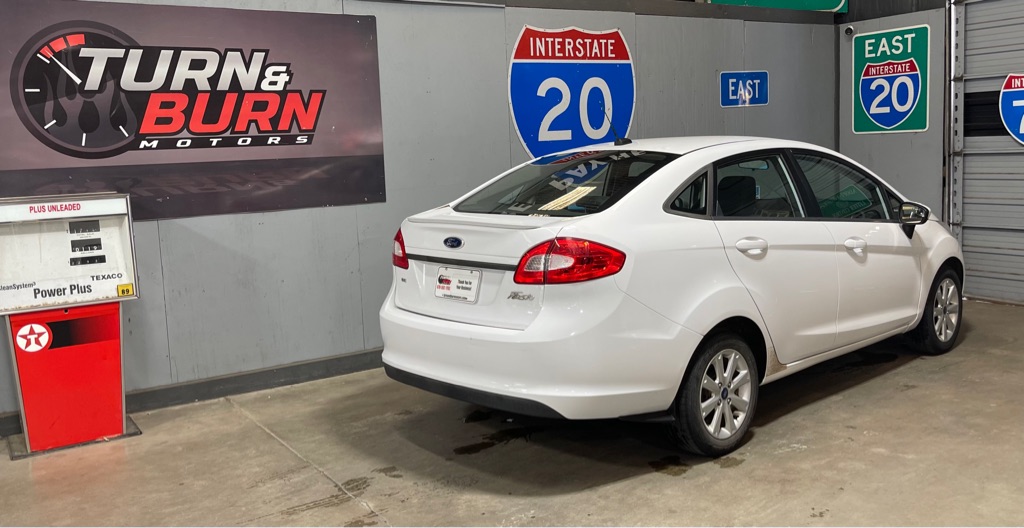 2012 FORD FIESTA SE