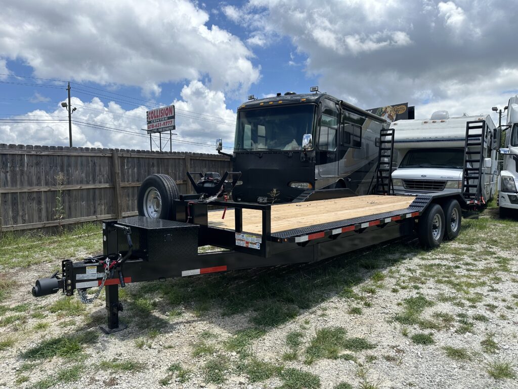 2025 Texas Pride 25ft Car Hauler