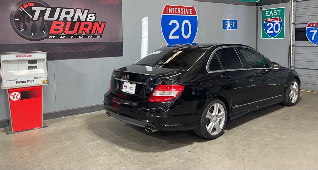 2010 MERCEDES-BENZ C-CLASS C300