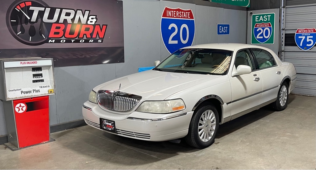 2004 LINCOLN TOWN CAR ULTIMATE