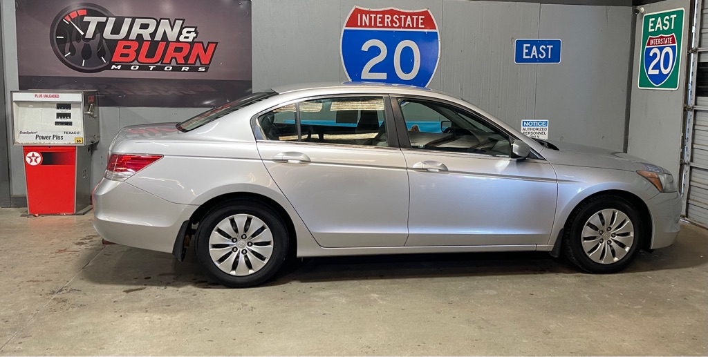 2010 HONDA ACCORD LX