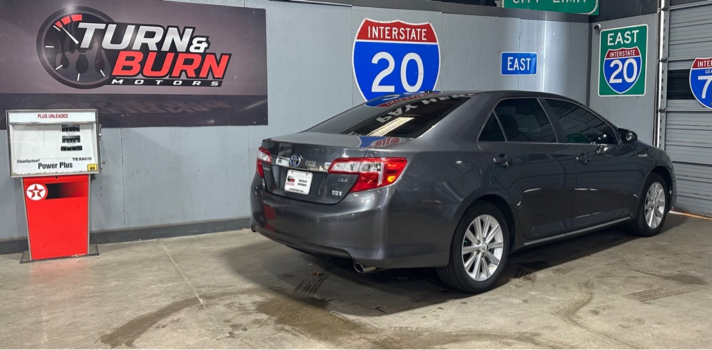 2012 TOYOTA CAMRY HYBRID LE