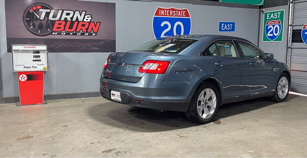 2010 FORD TAURUS SEL