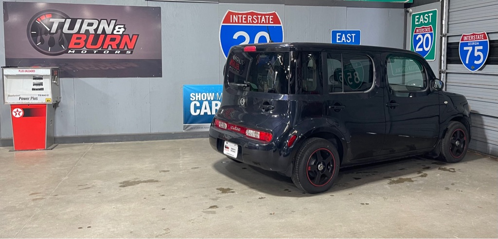 2010 NISSAN CUBE 1.8