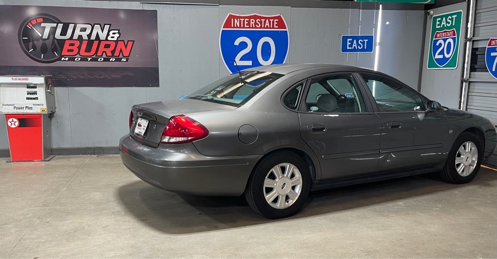 2004 FORD TAURUS SEL