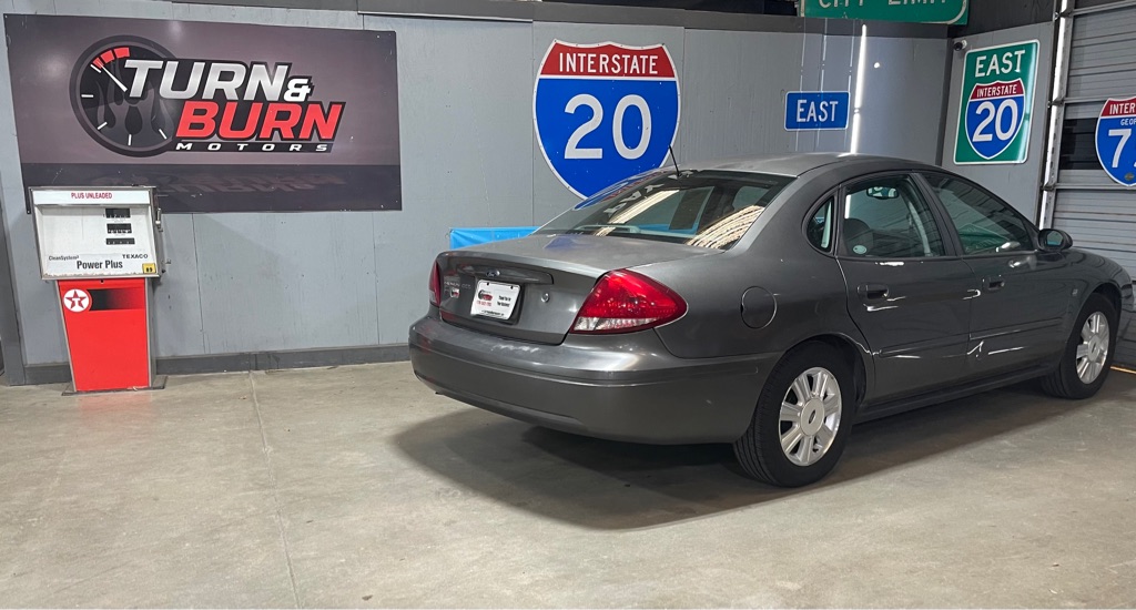2004 FORD TAURUS SEL