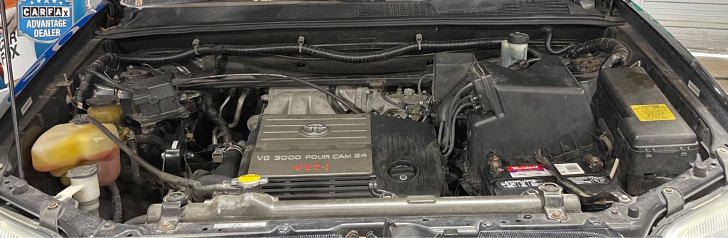 2003 TOYOTA HIGHLANDER BASE