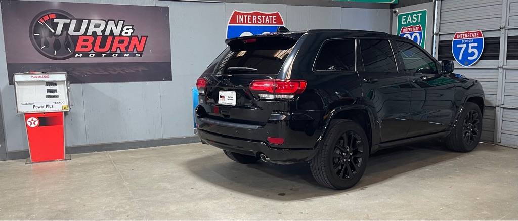 2020 JEEP GRAND CHEROKEE LAREDO