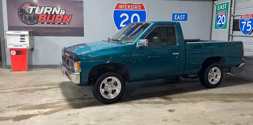 1995 NISSAN TRUCK BASE