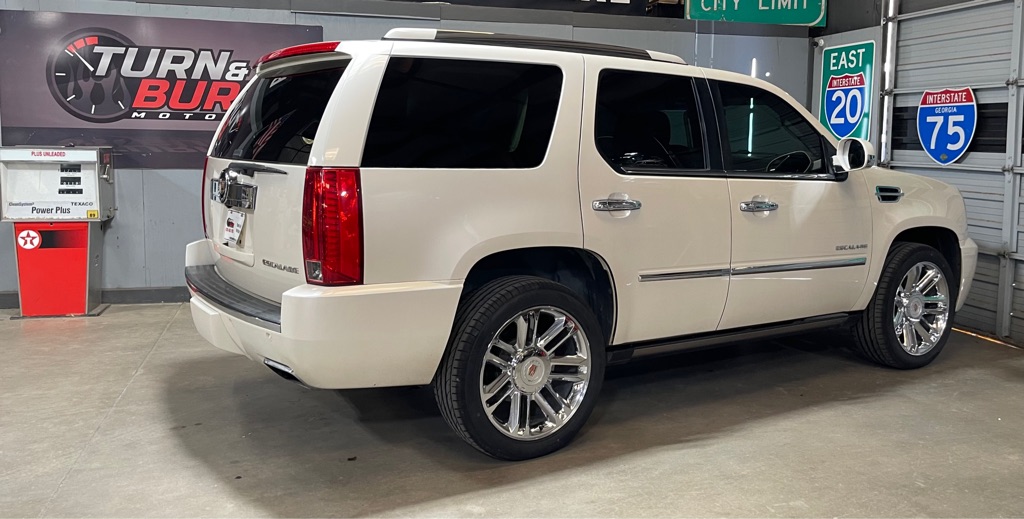 2013 CADILLAC ESCALADE PLATINUM EDITION