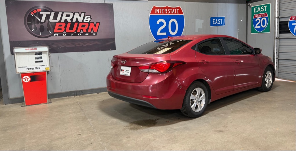 2014 HYUNDAI ELANTRA SE