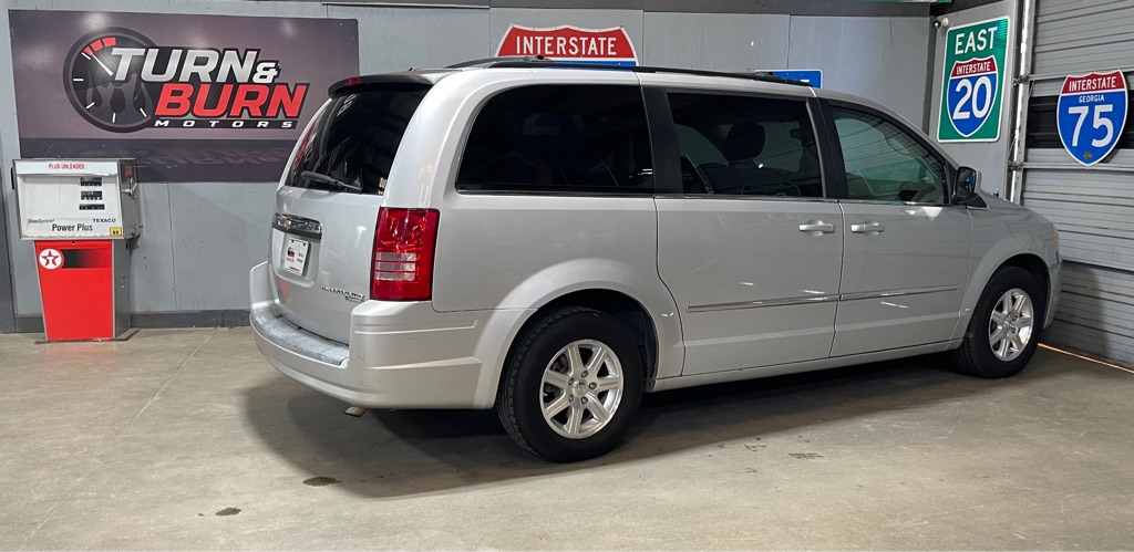 2009 CHRYSLER TOWN & COUNTRY TOURING