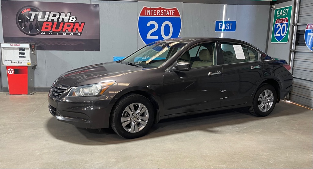 2011 HONDA ACCORD LX-P