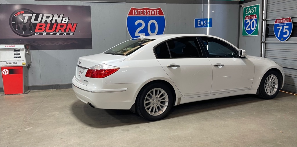 2011 HYUNDAI GENESIS 3.8L V6