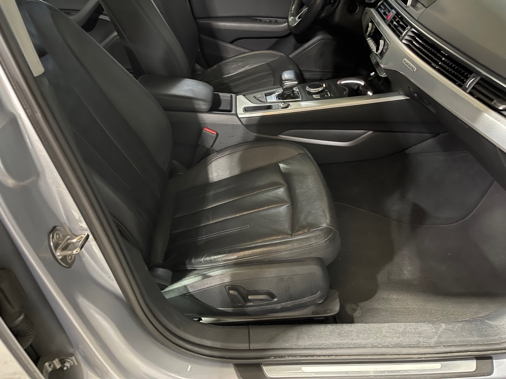 2017 Audi A4 Premium - Photo 17