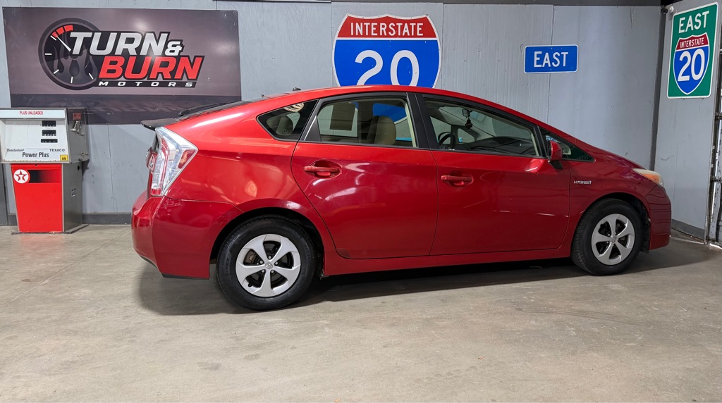 2013 TOYOTA PRIUS ONE