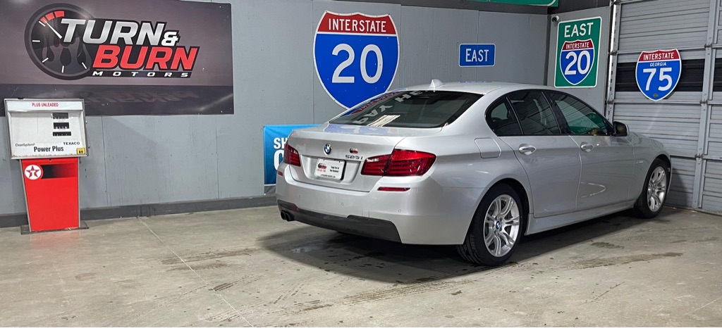 2011 BMW 5 SERIES 528I