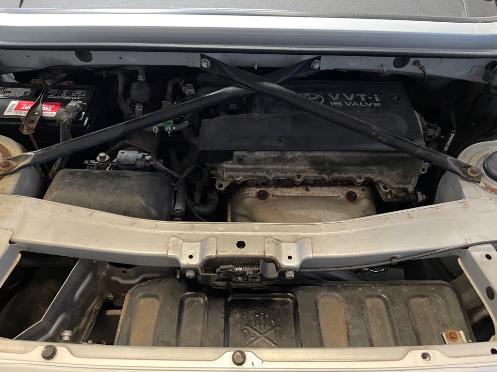 2003 Toyota MR2 Spyder Base - Photo 7