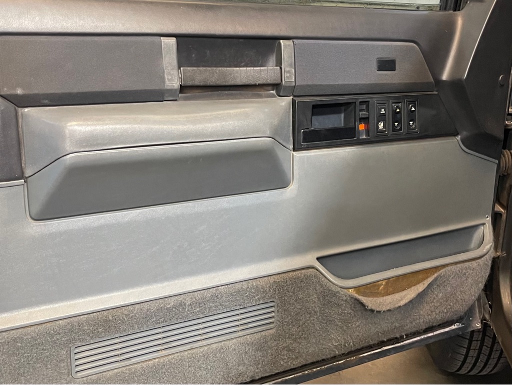 1988 Chevrolet GMT400 - Photo 8