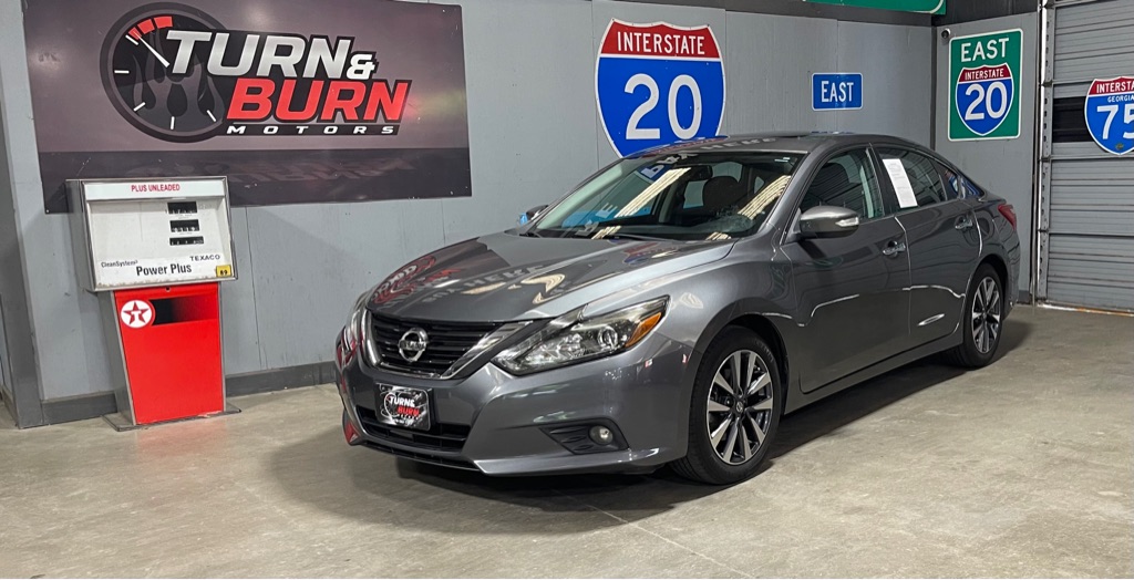 2016 Nissan Altima's photo