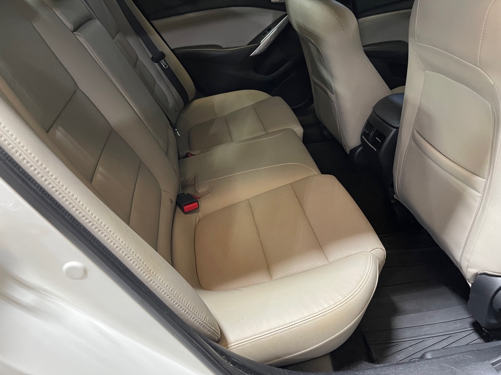 2017 Mazda Mazda6 i Touring - Photo 19