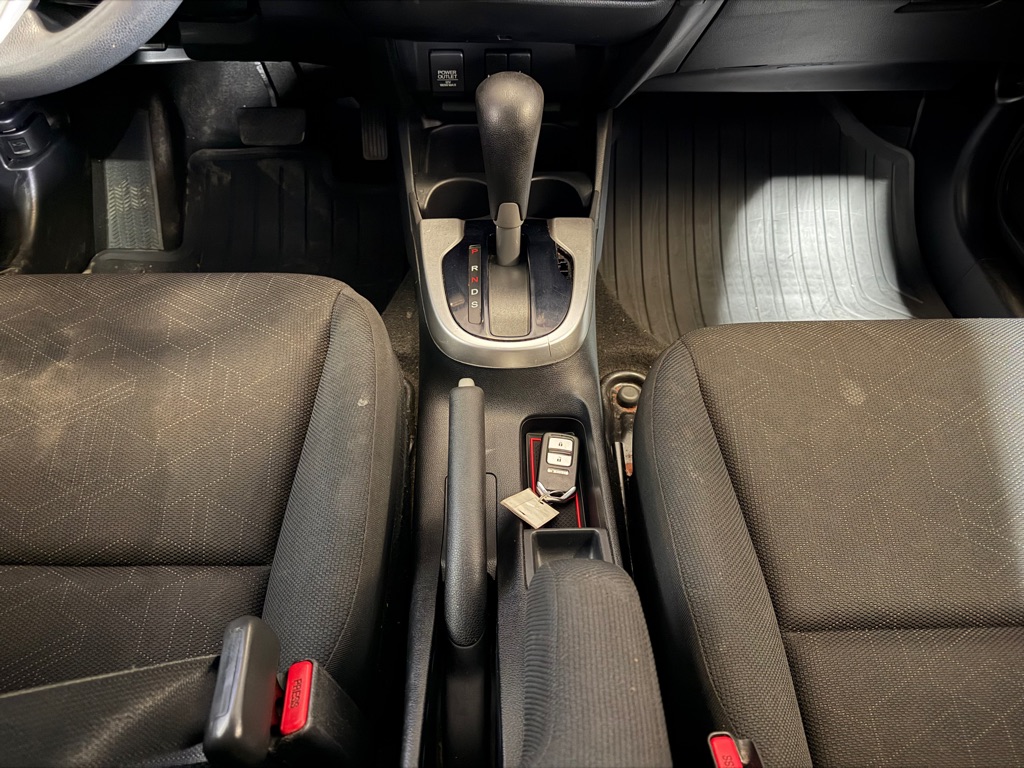 2015 Honda Fit 14